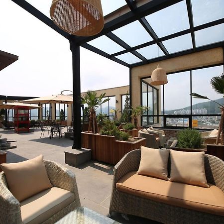 Hotel Raum Сунчхон Екстериор снимка
