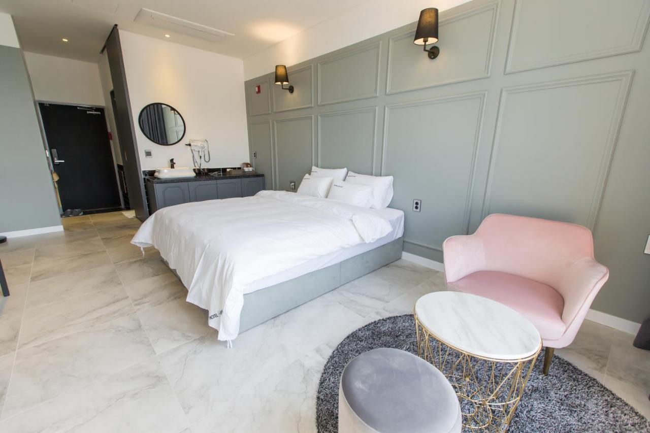Hotel Raum Сунчхон Екстериор снимка
