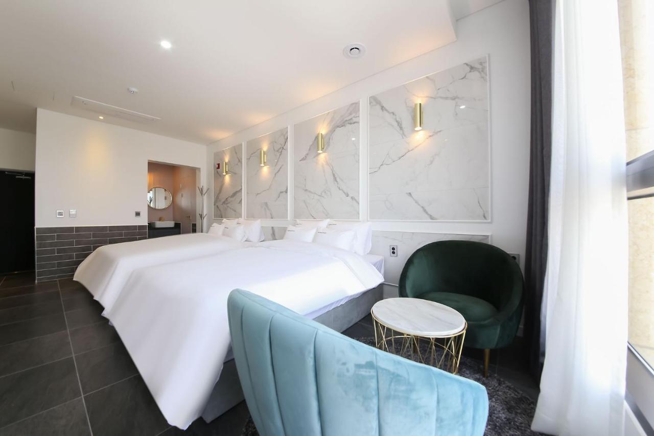 Hotel Raum Сунчхон Екстериор снимка
